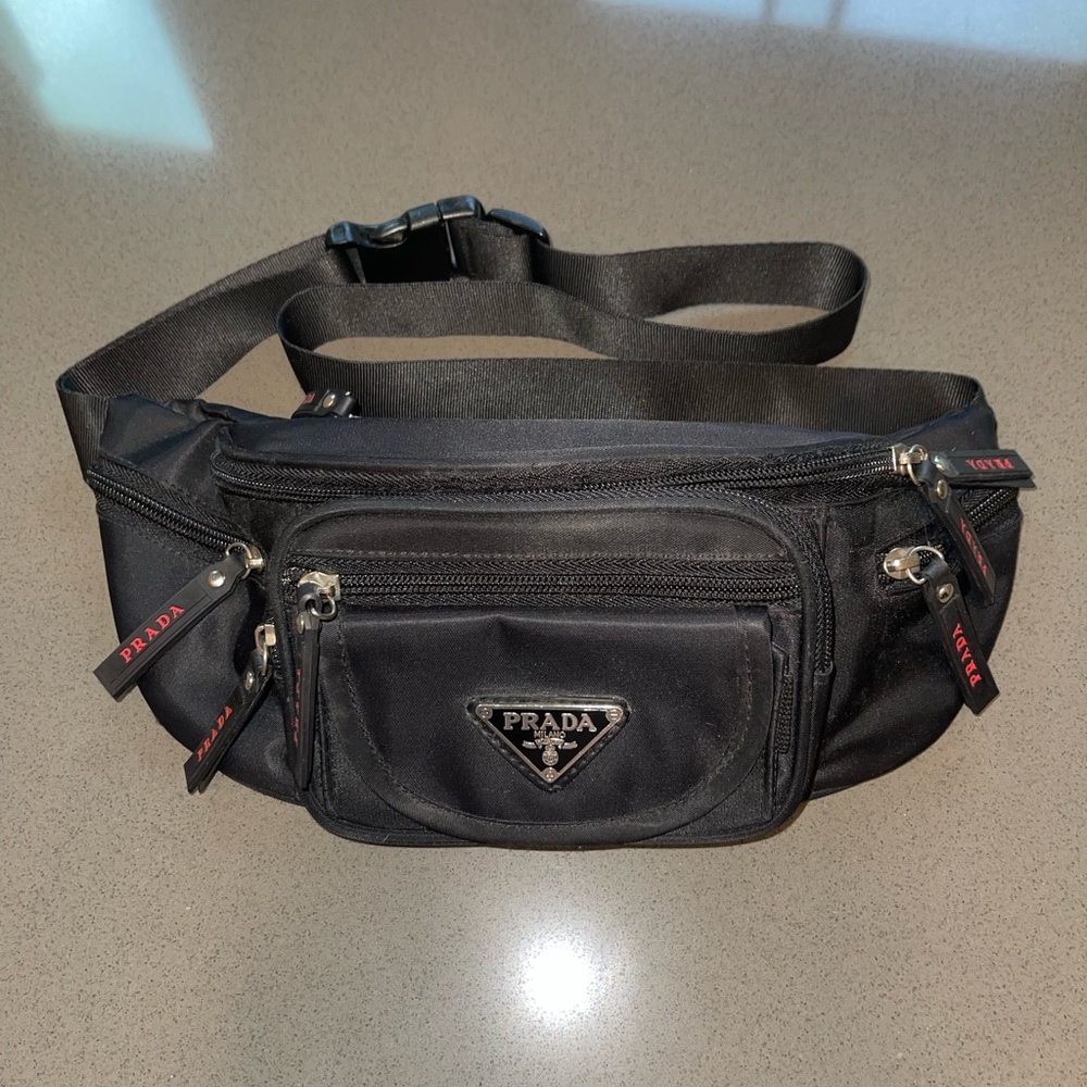 Prada Re-Nylon Men’s Black Belt Bag